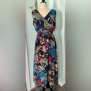XL sleeveless Maxi Dress elastic waist v-neck v-back black tropical floral